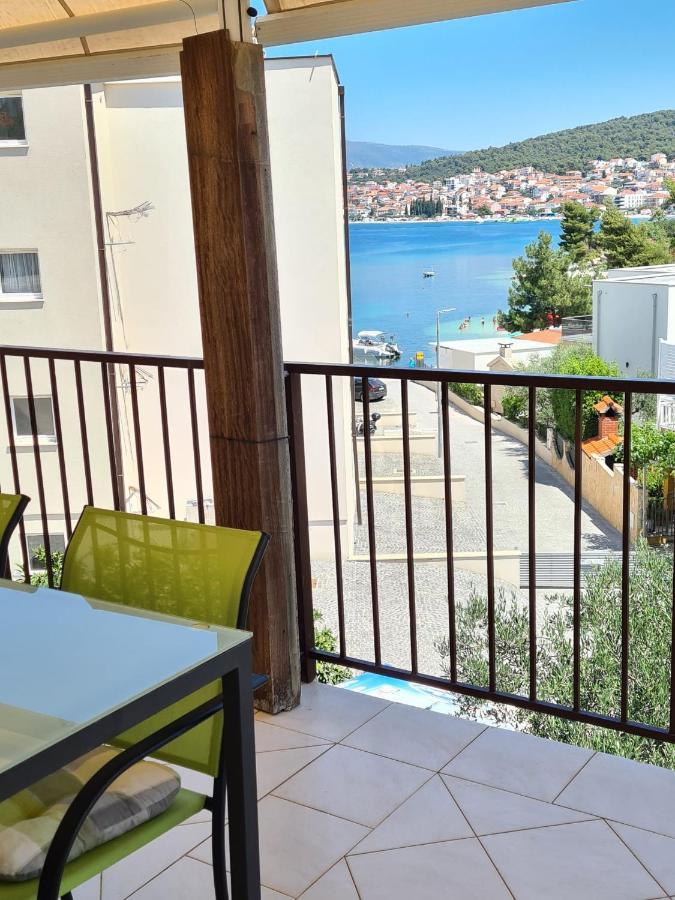 Apartman Varga 特罗吉尔 外观 照片
